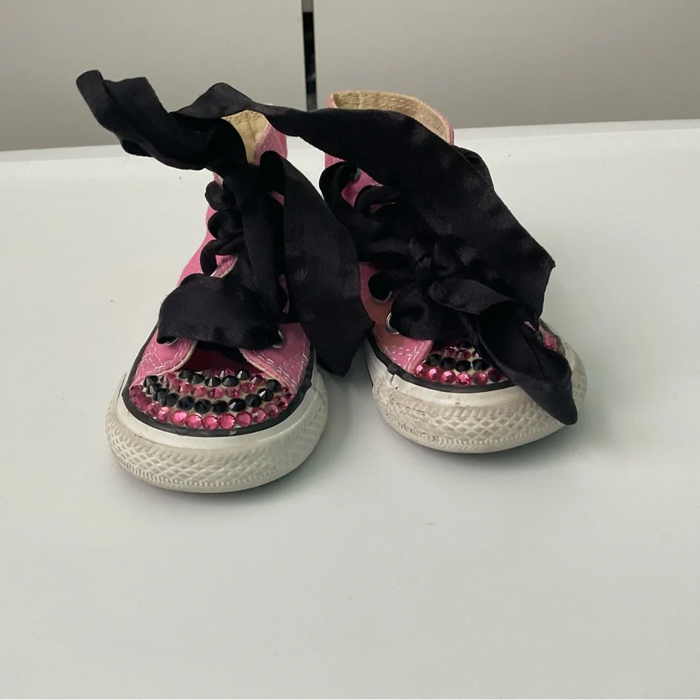 Converse All Star Pink High Top Bedazzled Crib Shoes Size 3